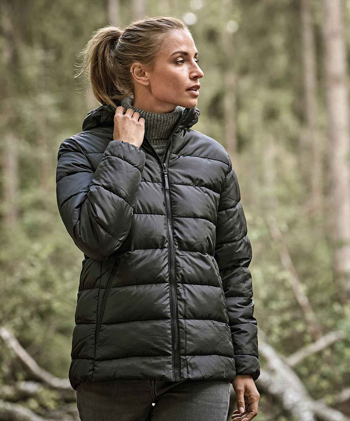 Women’s lite hooded jacket (9647)