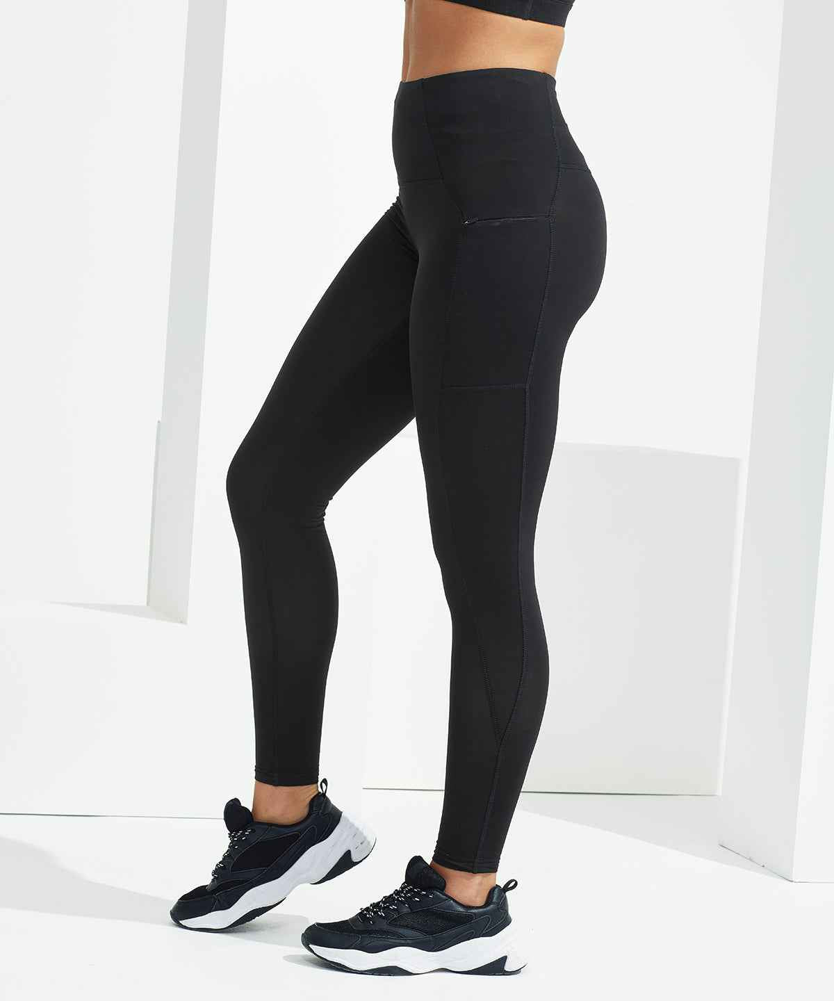 Women's TriDri® recycled elements outdoor leggings